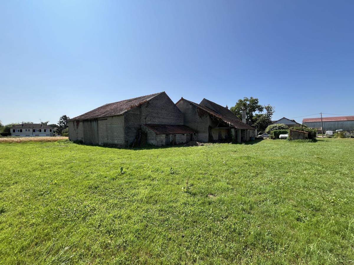 maison - 118.2 m² - Merceuil