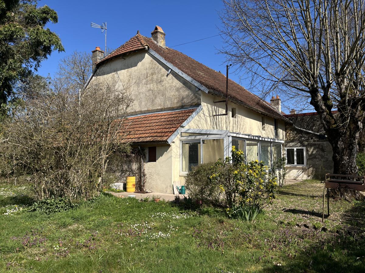 maison - 107 m² - Perrigny-sur-l'Ognon