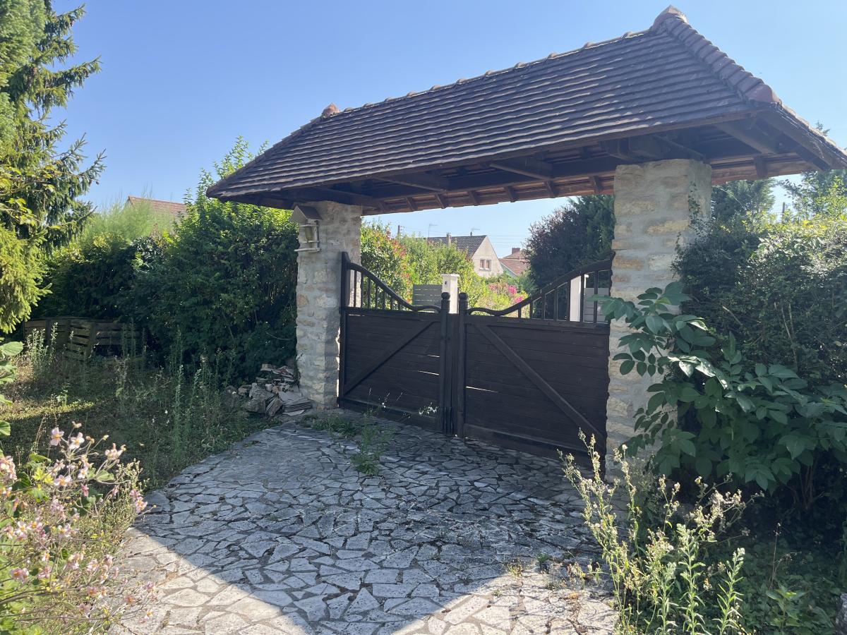 maison - 111 m² - Tavaux