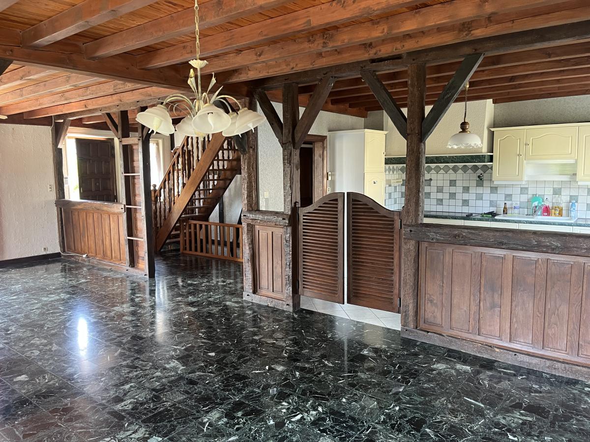 maison - 111 m² - Tavaux