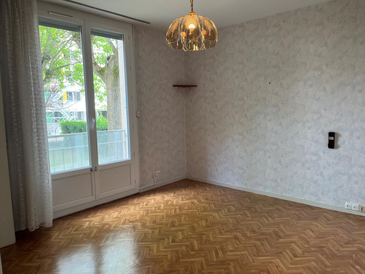 appartement - 82.84 m² - Chenôve