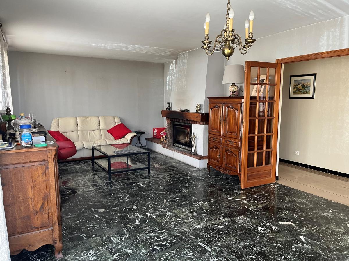 maison - 116.88 m² - Dijon