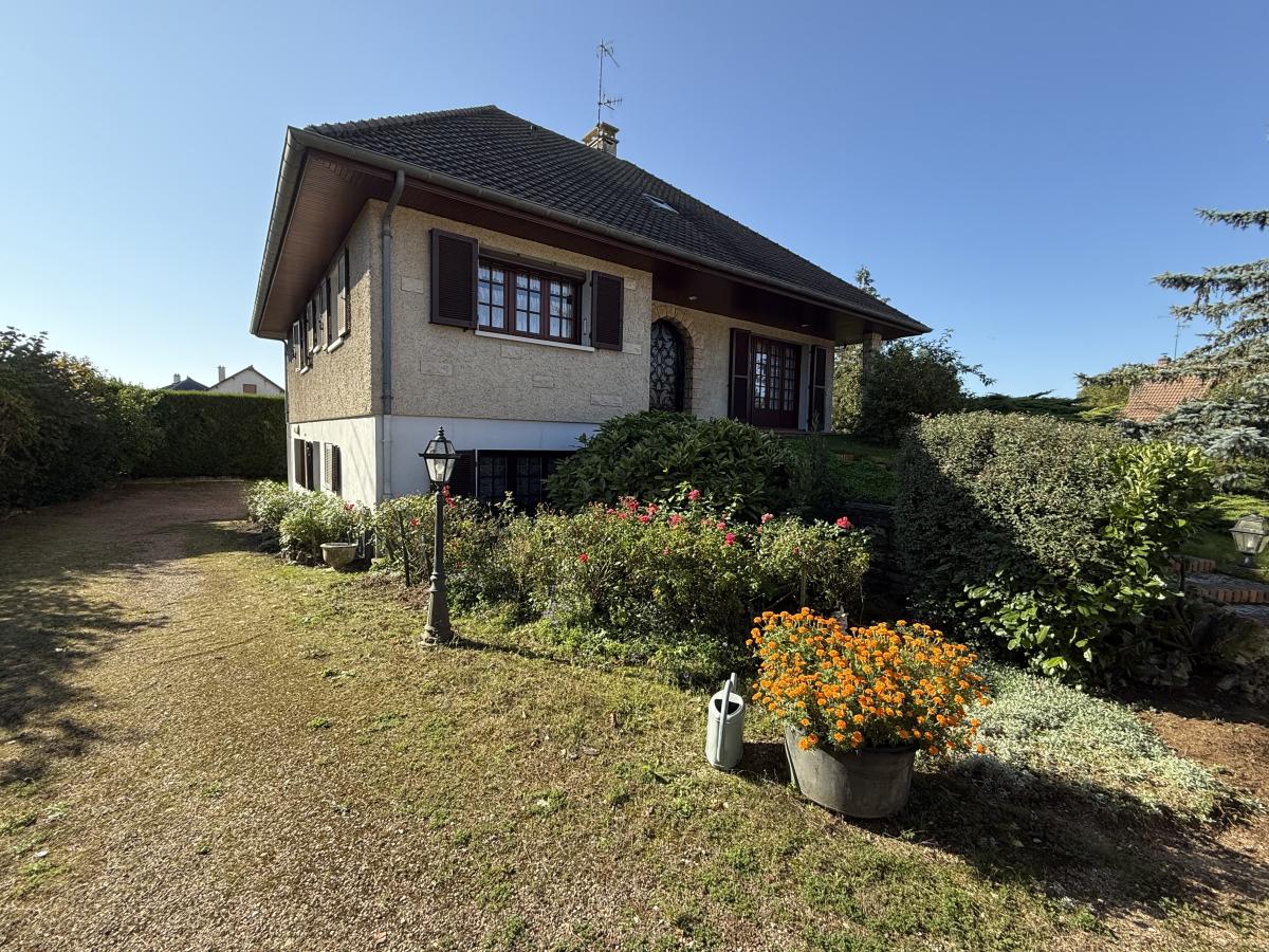 maison - 170 m² - Izier