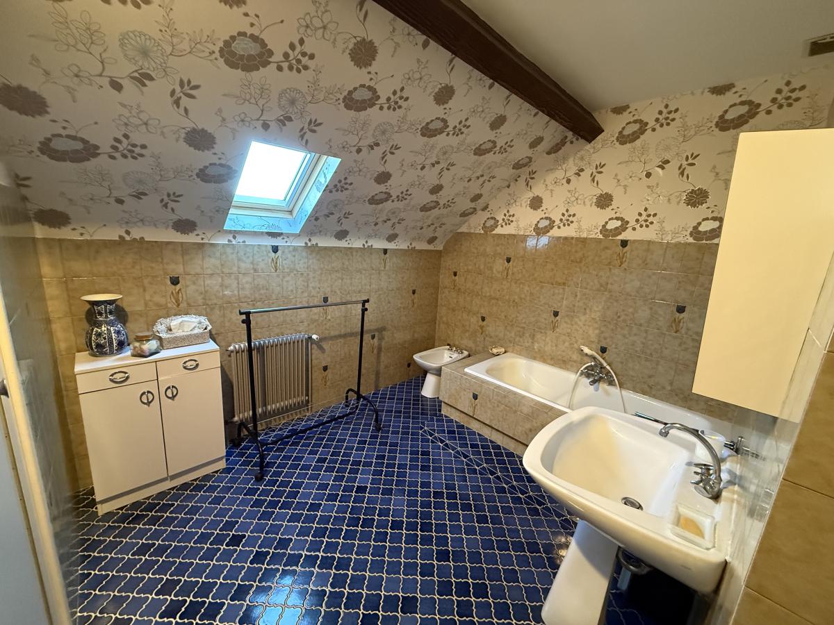 maison - 170 m² - Izier