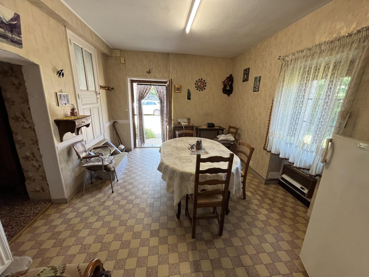 maison - 118.2 m² - Merceuil