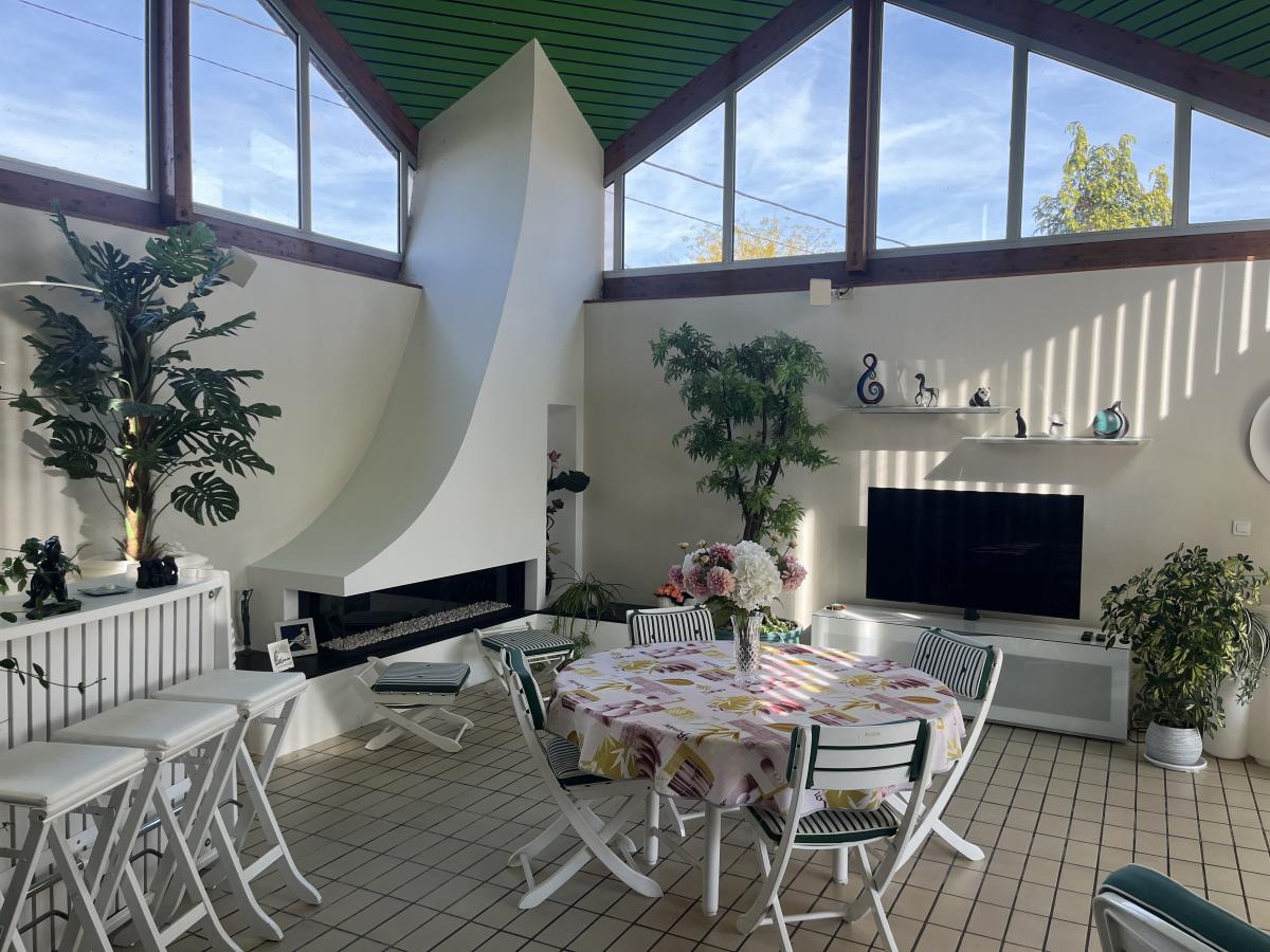 maison - 380 m² - Dole