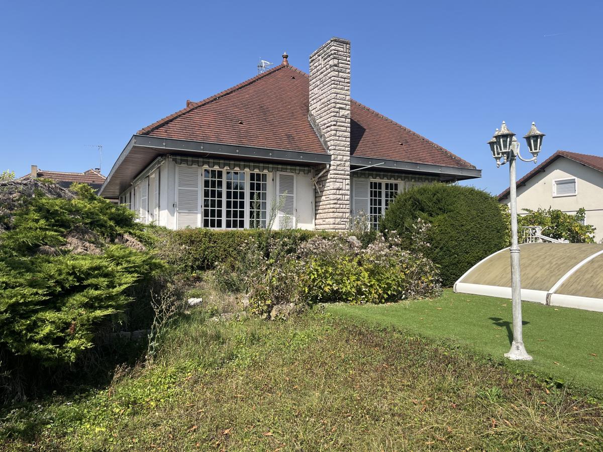 maison - 111 m² - Tavaux